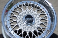 BBS RS Stern Original lackiert, Bett poliert und Schrauben ersetzt